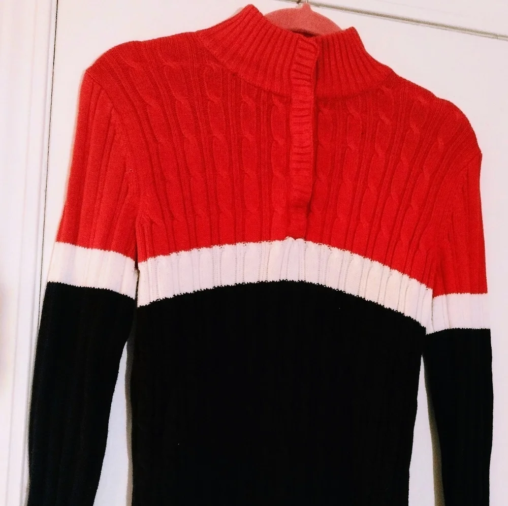 Liz & Co V-neck/snap up sweater - Picture 2 of 4